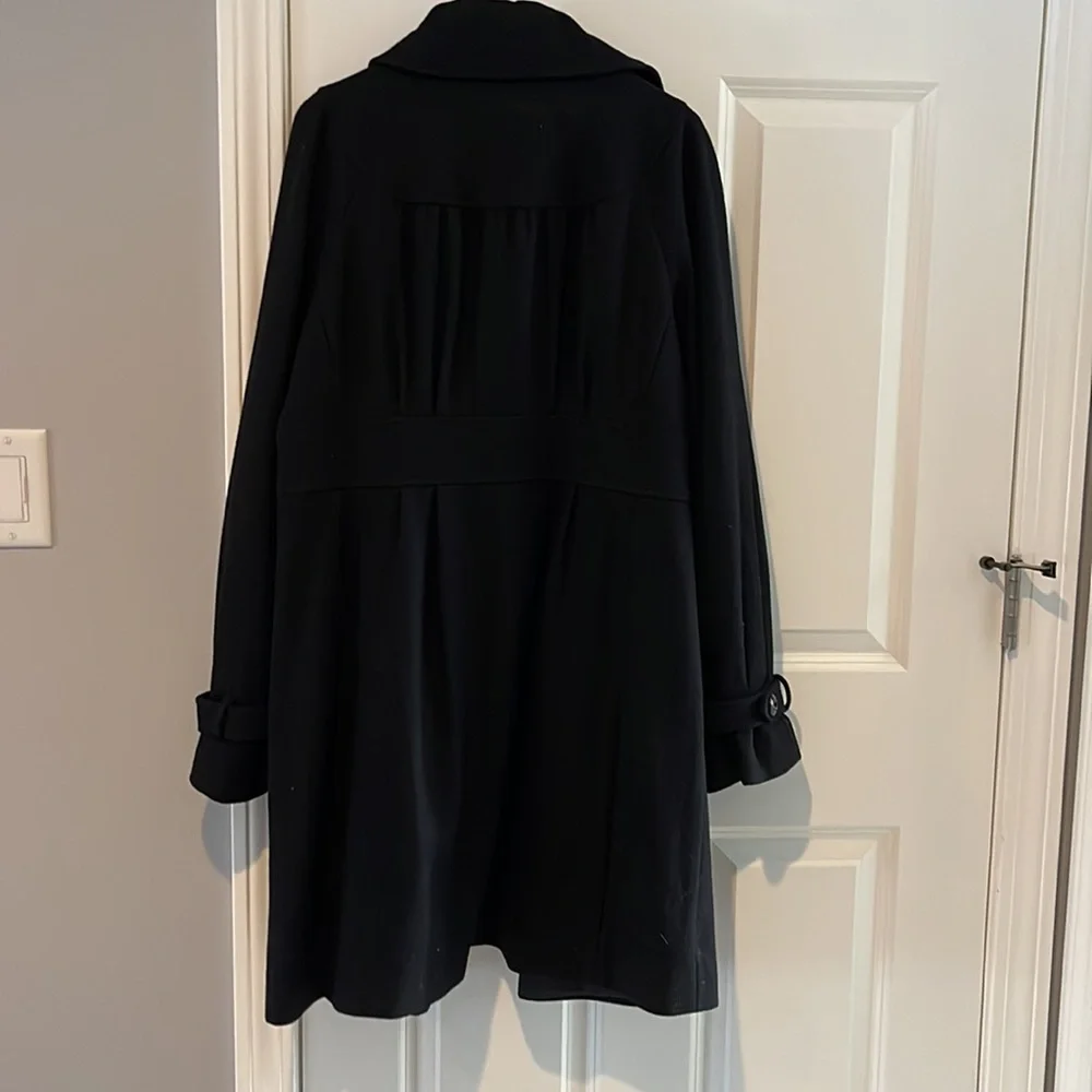 Wool coat - Picture 5 of 6